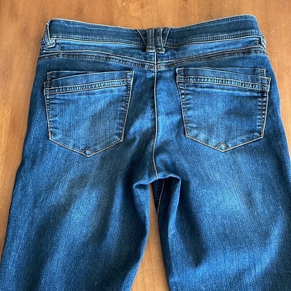 Democracy Ab Technology Distressed Jeans Size 6 - Picture 8 of 10